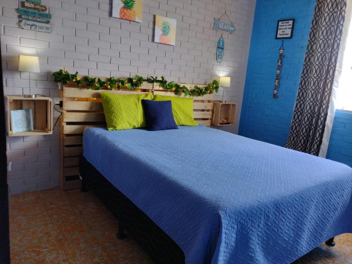 Hostal De Lucca Ciudad Guatemala Eksteriør billede