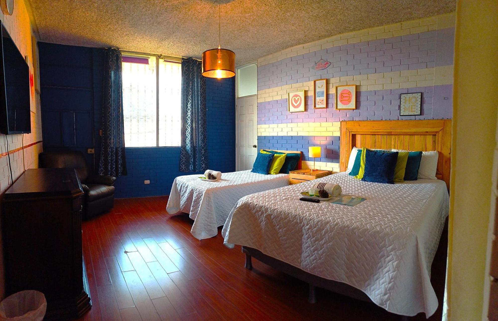 Hostal De Lucca Ciudad Guatemala Eksteriør billede