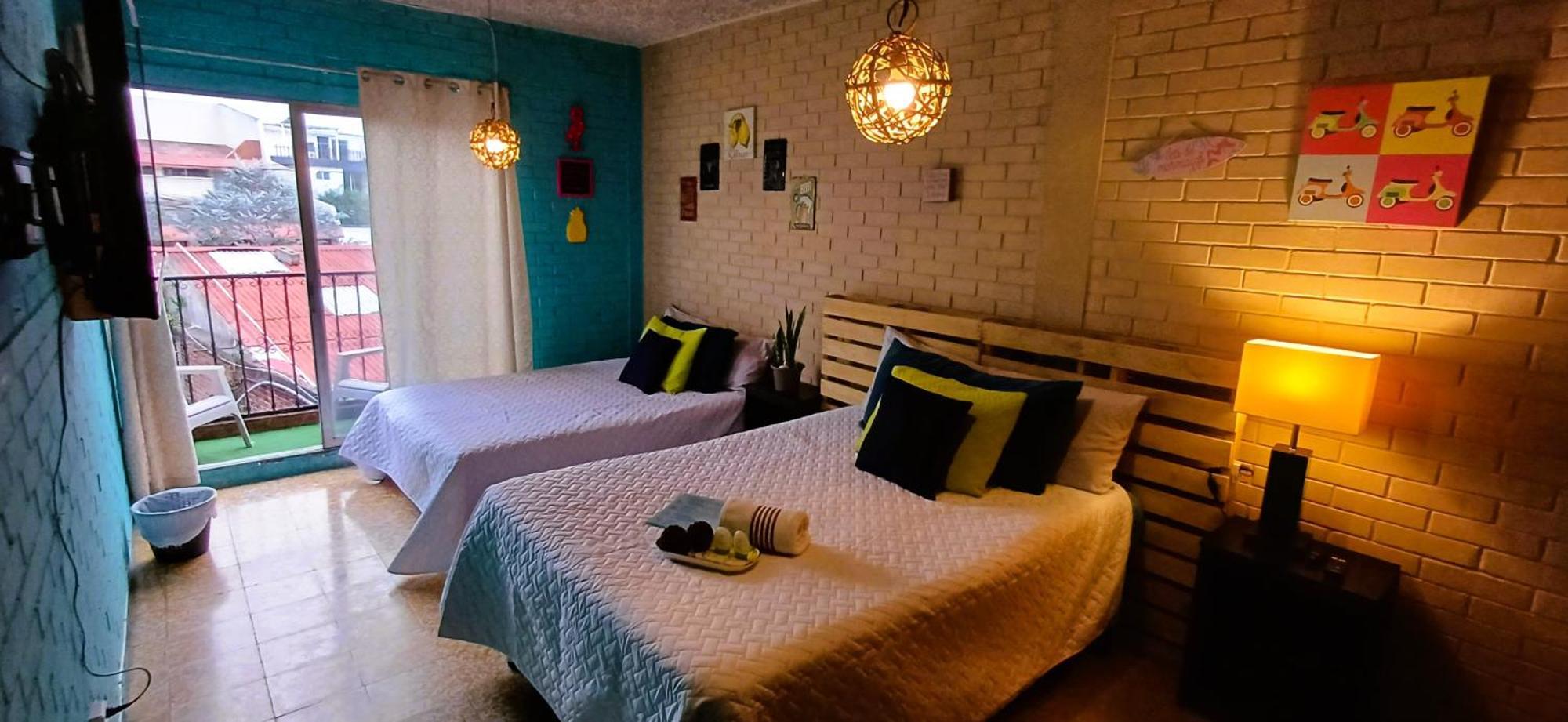 Hostal De Lucca Ciudad Guatemala Eksteriør billede